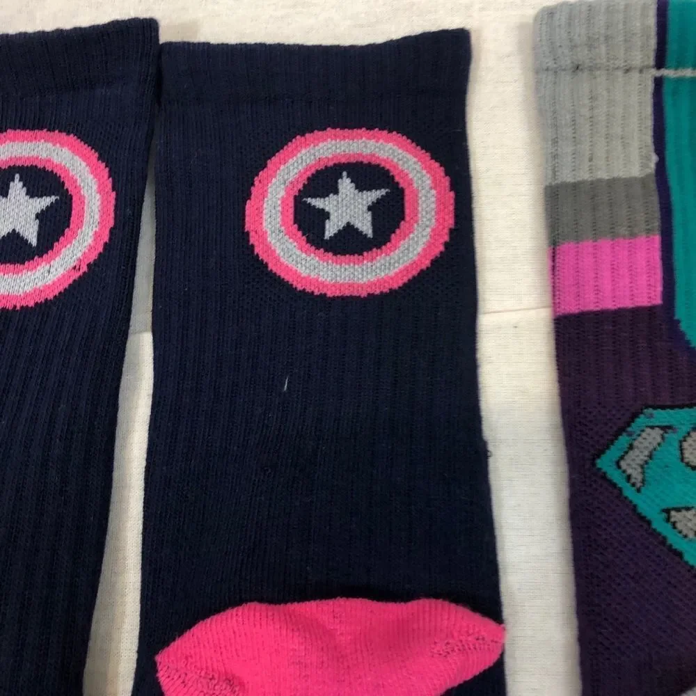NWOT‎ Two Pairs Girls Super Hero Socks Large